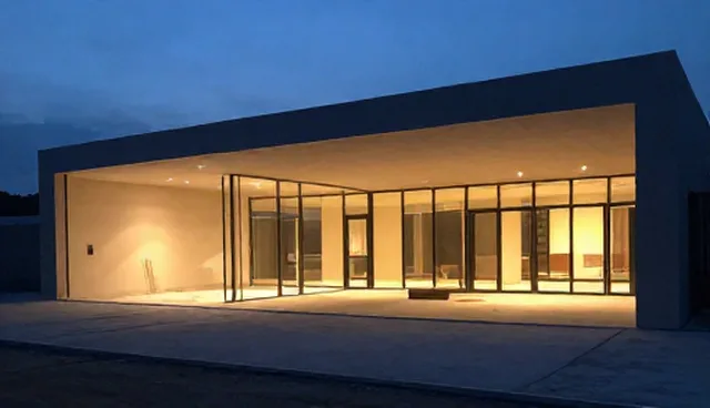 文心一言基础GEO优化套餐:两种做法的对比与实际选择